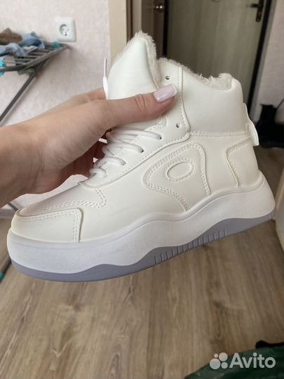 Кросовки зимние для девочки