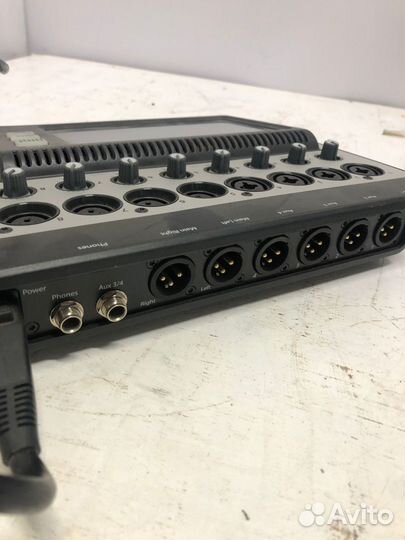 Микшерный пульт