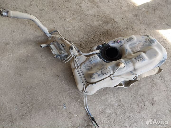 Топливный бак бензобак Opel Corsa D