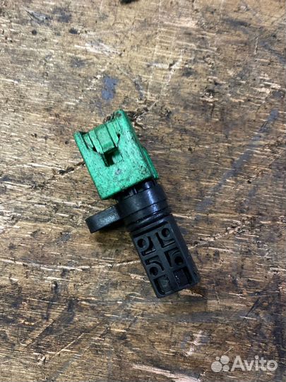 Датчик положения распредвала Ниссан Мурано