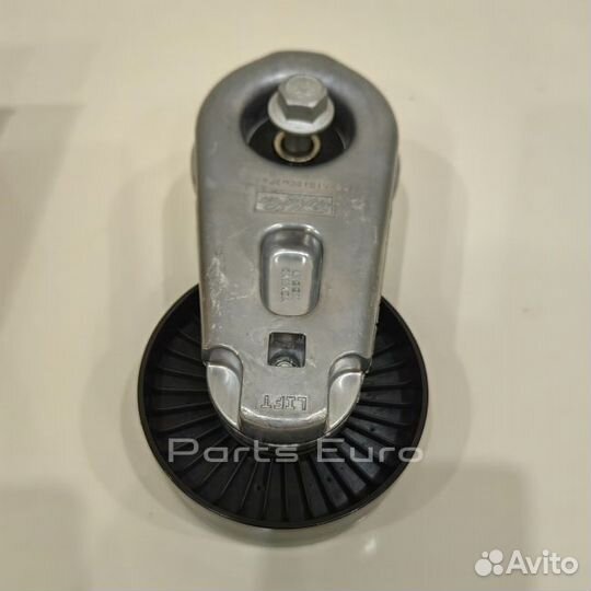 Натяжитель приводного ремня Дискавери 4 3.0 дизель