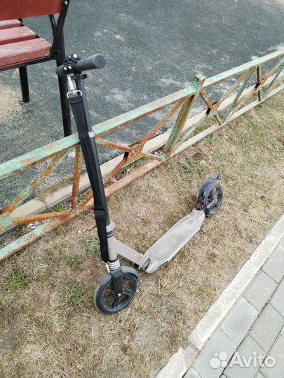 Самокат взрослый бу до 110 кг oxelo town 7