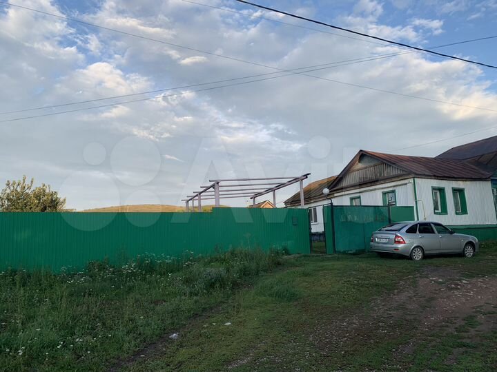 Дом 50 м² на участке 8 сот.