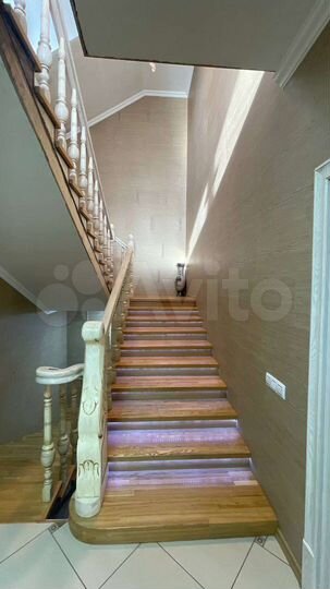 Дом 430 м² на участке 16 сот.