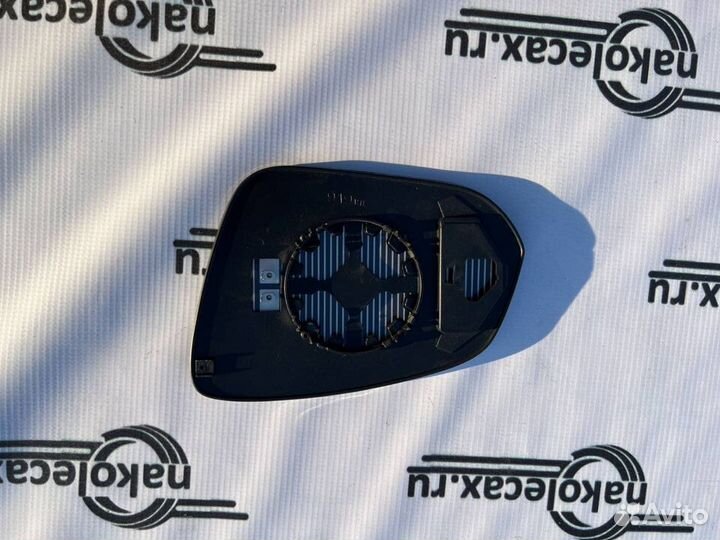 Зеркало toyota 13- RH С highlander 2