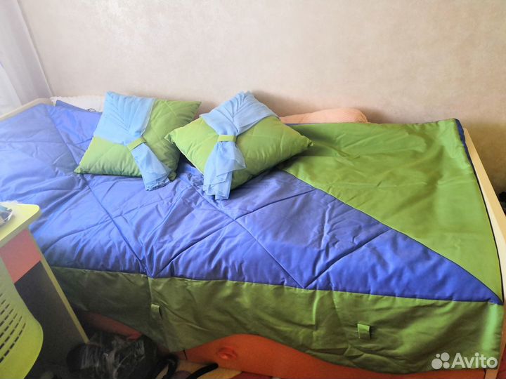 Покрывало и чехлы для подушек на односпальную кр