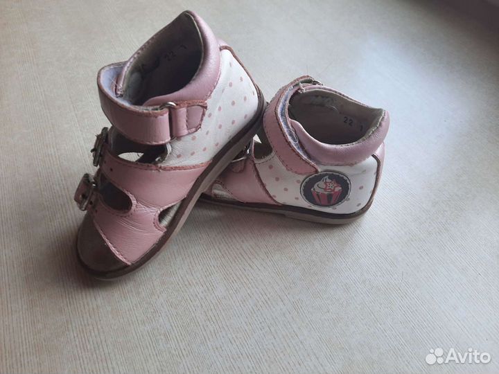 Сандалии для девочки Котофей 22р