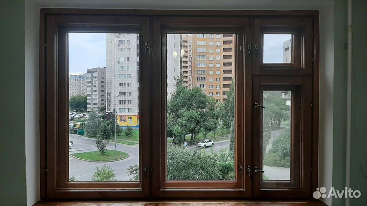 Оконный блок из сосны