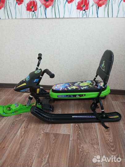 Детский снегокат