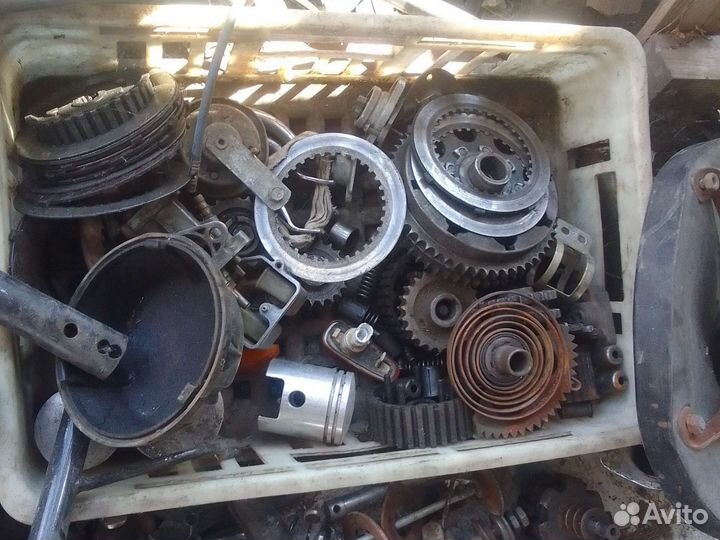 Запчасти на Иж