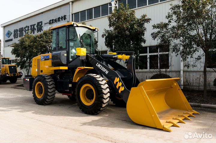 Фронтальный погрузчик XCMG LW330RU, 2022