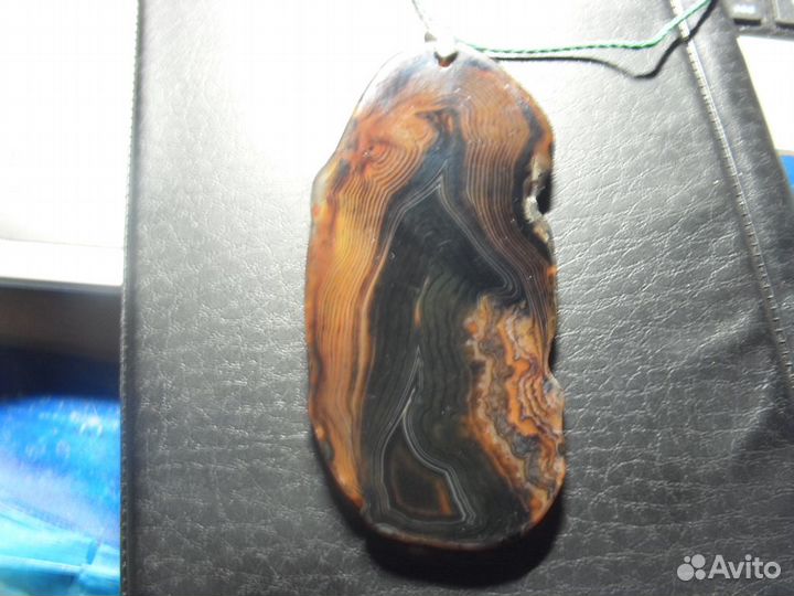 Лунный камень горн. хрусталь кулоны дракон и др