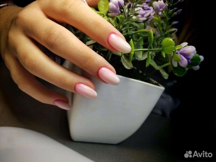 Мастер маникюра