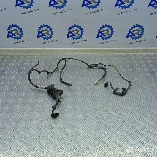 Проводка двери пер.лев Mitsubishi Galant 8 EA 2.0