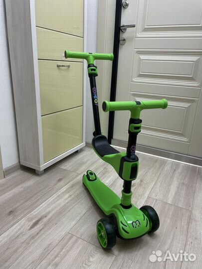 Самокат детский с сиденьем и ручкой
