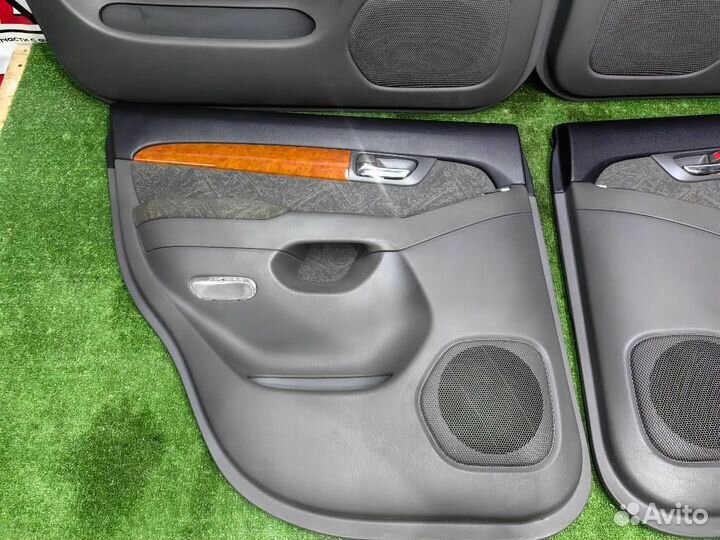 Обшивка двери Toyota Land Cruiser Prado 2005 TRJ12