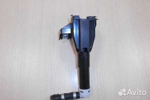 Форсунка омывателя фар Lexus Lx570