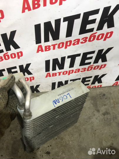 Испаритель кондиционера Renault Logan