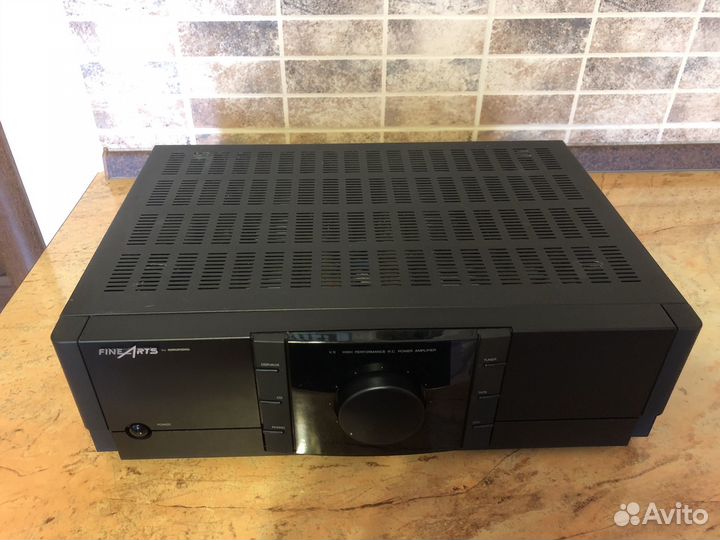 Усилитель Grundig V-3 Fine Arts (пульт)