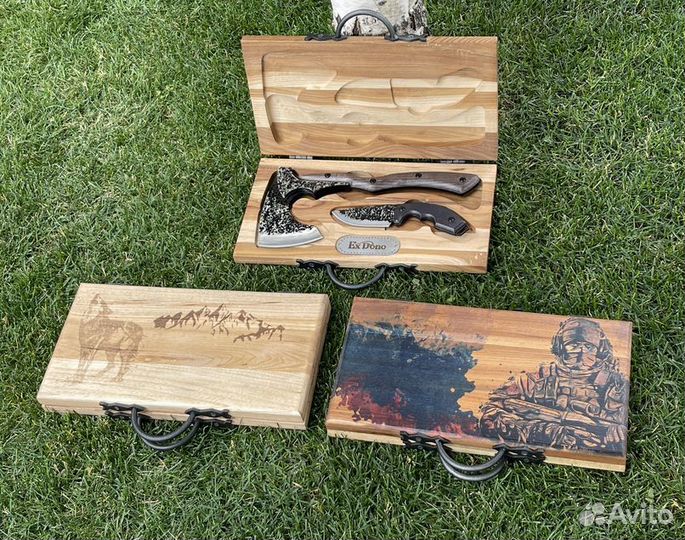 Набор в деревянном кейсе топор + нож