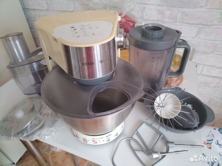 Кухонный комбайн kenwood