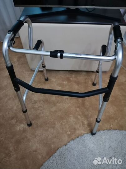 Ходунки для взрослых