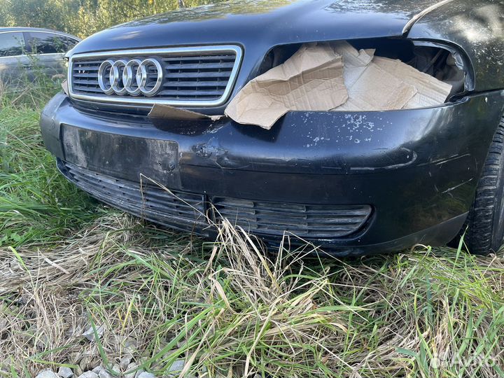 Бампер передний Audi A4B5 дорест