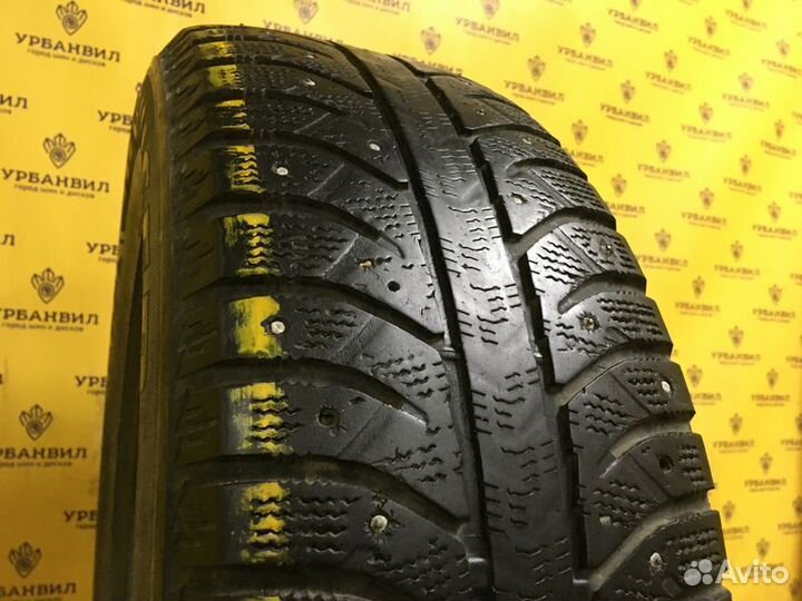 Bridgestone Ice Cruiser 7000 225/50 R17 94T