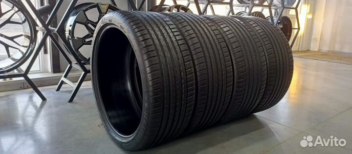 Michelin Pilot Sport PS4 SUV 315/30 R23 и 275/35 R23 108Y