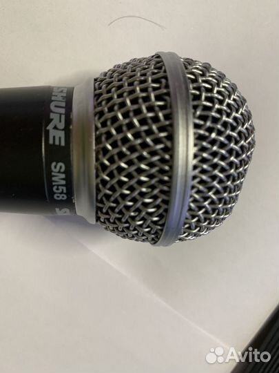 Студийный микрофон Shure sm58