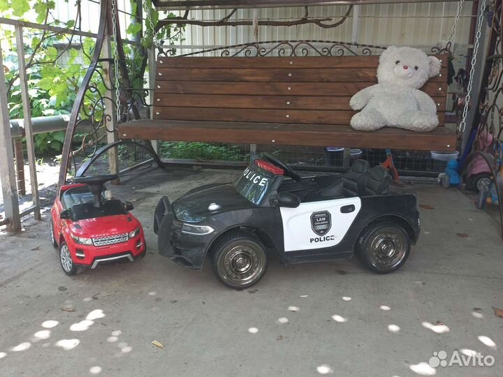 Детский электро автомобиль