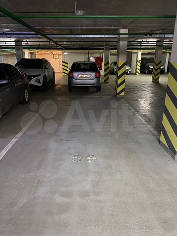 Машиноместо, 19 м²