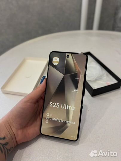 Коробка от телефона samsung s25 ultra с чеком