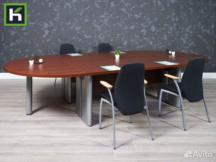 Стол для переговорной