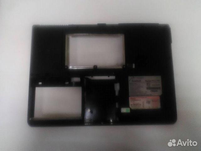 Дно RoverBook Voyager E412WH