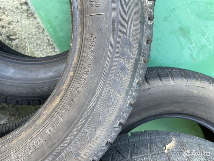 Bridgestone Blizzak Revo GZ 185/65 R15
