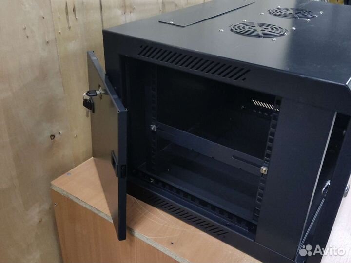 Серверный шкаф Hyperline 19'