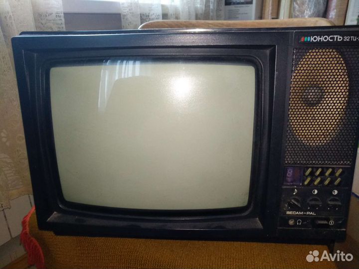 Переносной телевизор Юность 32тц-312д