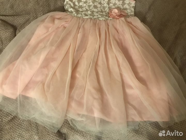 Нарядное платье рост 120