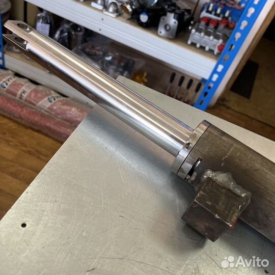 Гидроцилиндр гц 63.40.1680.700.22 выдвижения опор