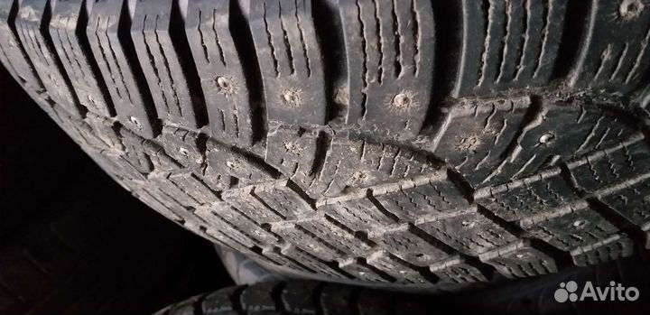 Continental IceContact 2 225/65 R17