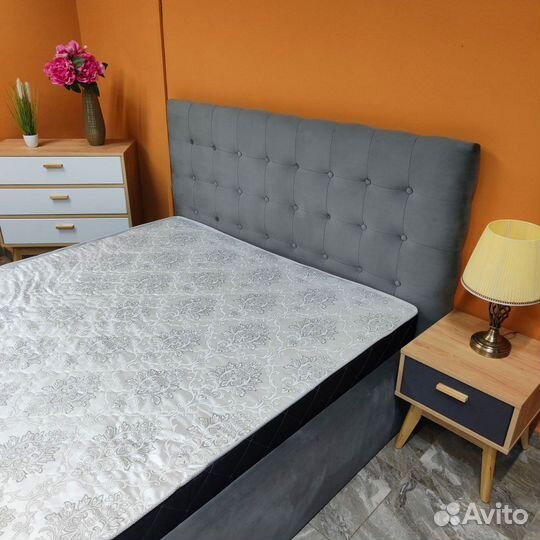 Кровать двухспальная 160х200