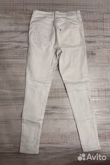 Джинсы Levi's 721 high rise skinny 28