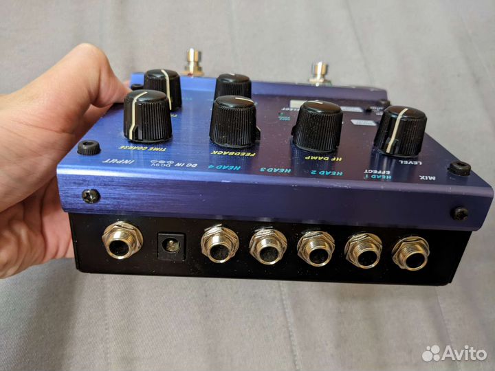 Гитарная педаль Akai E2 Headrush Delay/Looper