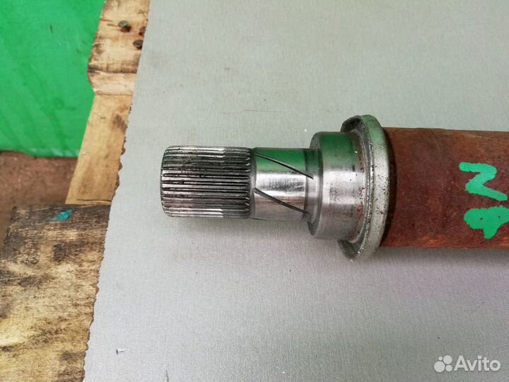 Привод правый 1.6 АКПП Форд Фокус 3 (1742274)