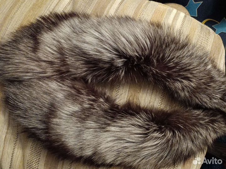 Меховой воротник песец