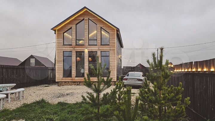 Дом 102 м² на участке 6 сот.