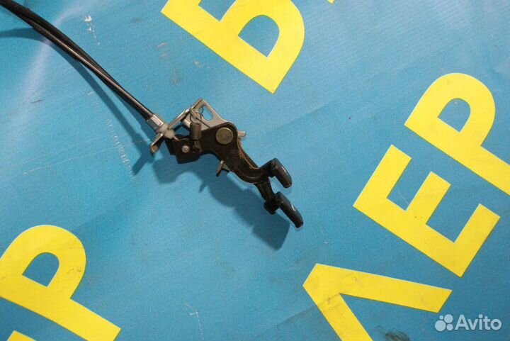 Трос багажника Mazda 323F BA