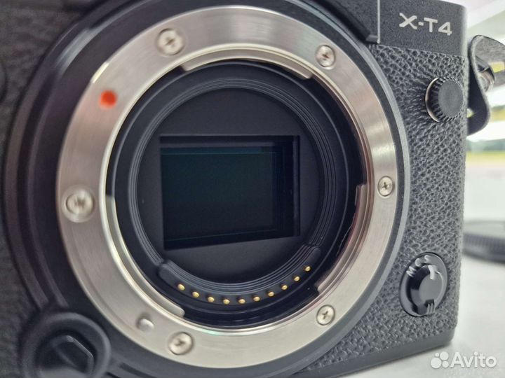 Fujifilm X-T4 Body Black пробег 18584