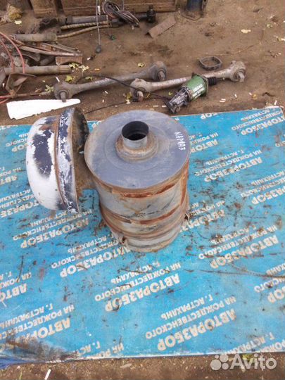 Корпус воздушного фильтра. Камаз 5320 грузовой